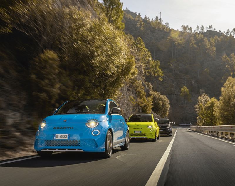 Abarth 500E cabrio 42kWh ev urban 114kW aut