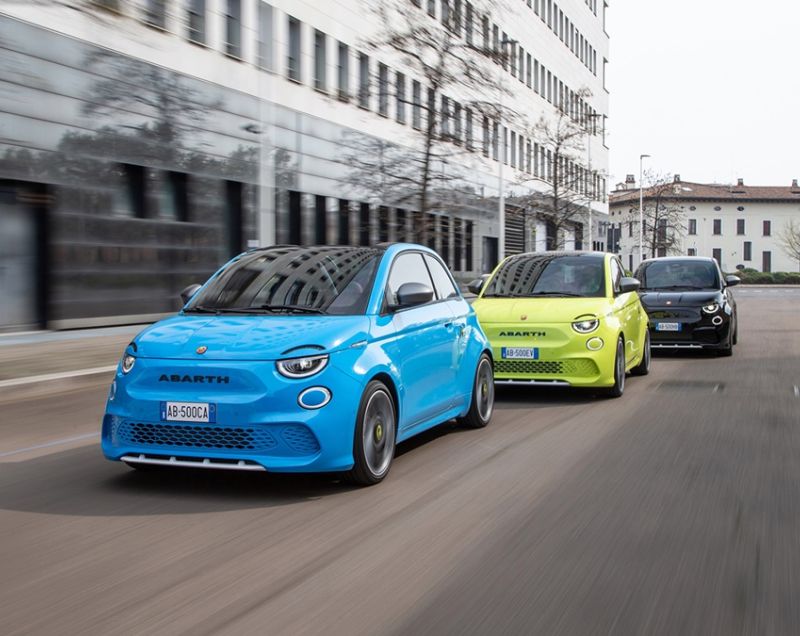 Abarth 500E cabrio 42kWh ev urban 114kW aut