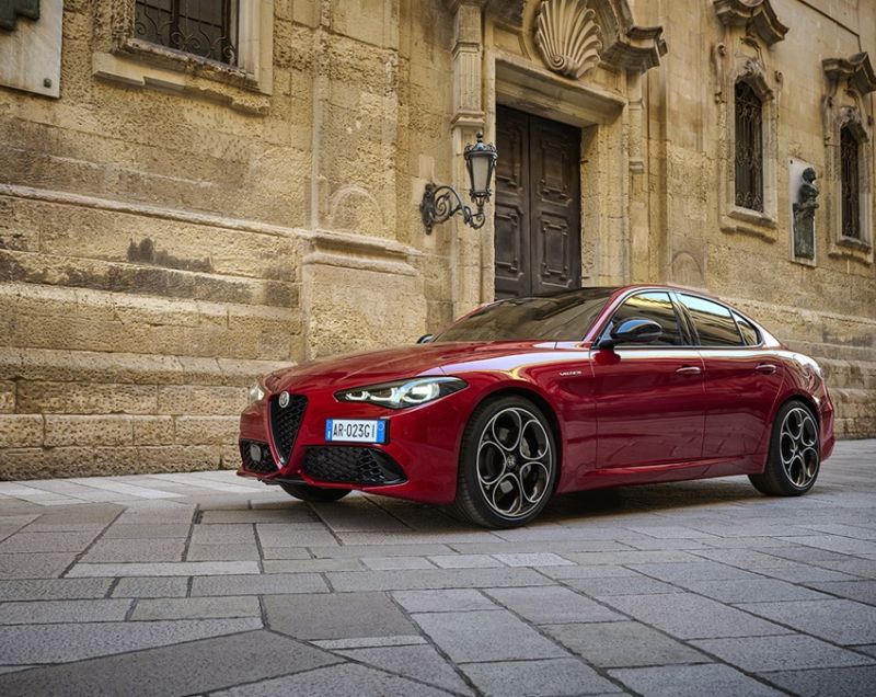 Alfa Romeo Giulia 2.0gme veloce awd 206kW aut Alfa Romeo Giulia 2.0gme veloce awd 206kW aut