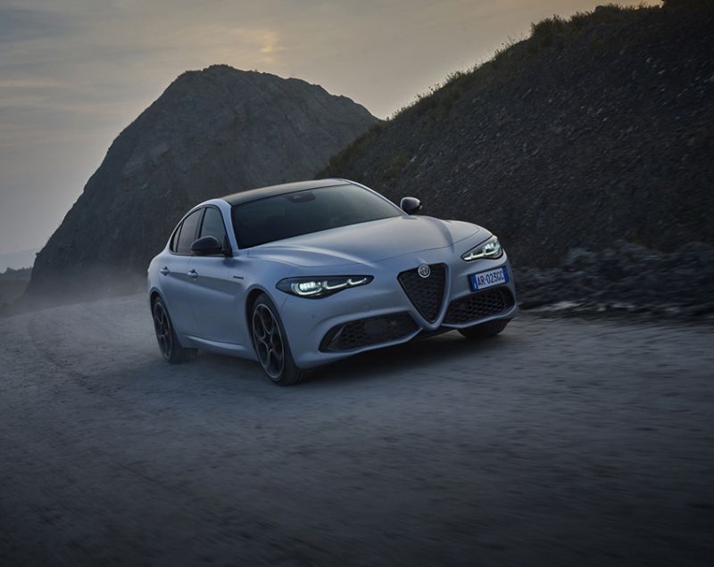 Alfa Romeo Giulia 2.0gme veloce awd 206kW aut Alfa Romeo Giulia 2.0gme veloce awd 206kW aut