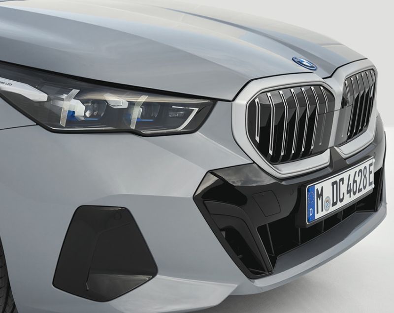 BMW 5-serie 530e Plug-in Hybrid 299 PK automaat - TOT 100 KM ELEKTRISCHE ACTIERADIUS!