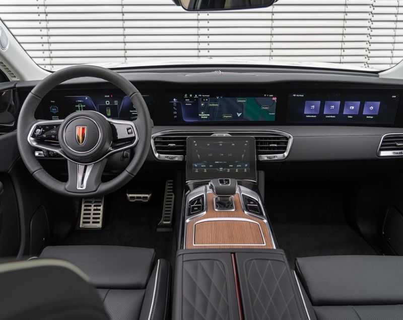 Hongqi E-HS9 120kWh ev president limited 6p 4wd 405kW aut
