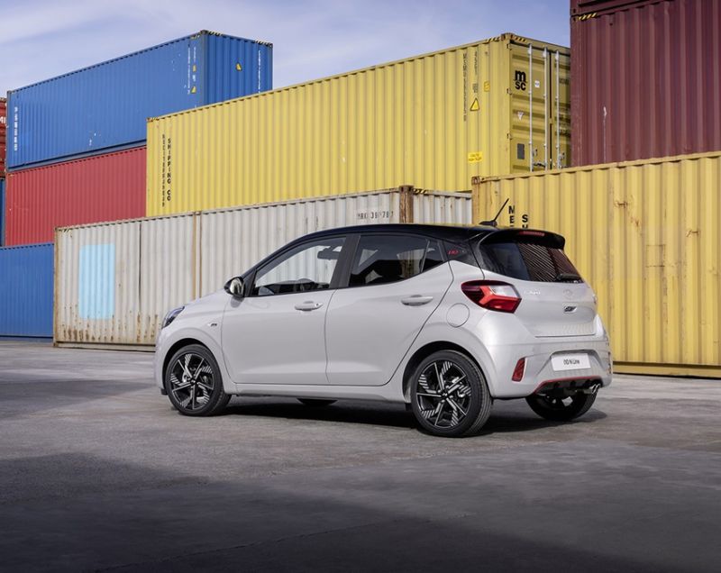 Hyundai i10 1.0i blue premium 5p 49kW aut