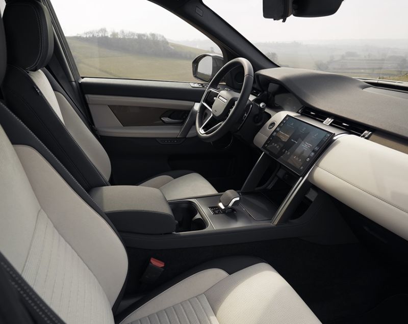 Land Rover Discovery Sport d200 mhev metropolitan 7p awd 150kW aut Land Rover Discovery Sport d200 mhev metropolitan 7p awd 150kW aut