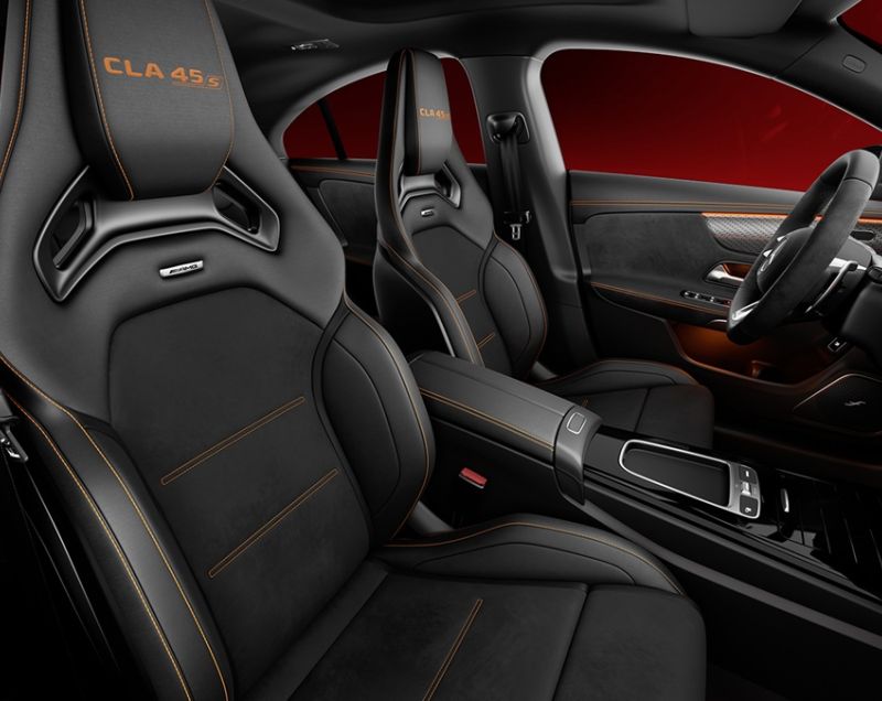 Mercedes-Benz CLA* 250e Business Solution AMG Line Plus, Hightech Zilver + 19 INCH VELGEN Mercedes-Benz CLA* 250e Business Solution AMG Line Plus, Hightech Zilver + 19 INCH VELGEN