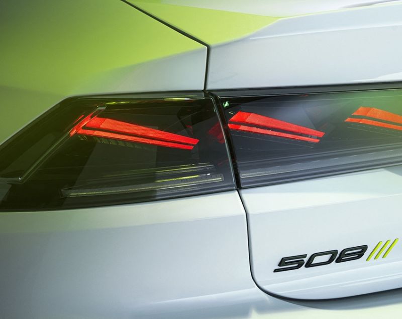Peugeot 508 1.6 HYbrid 225 Allure