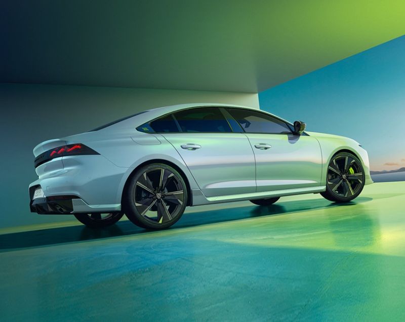 Peugeot 508 1.6 HYbrid 225 Allure