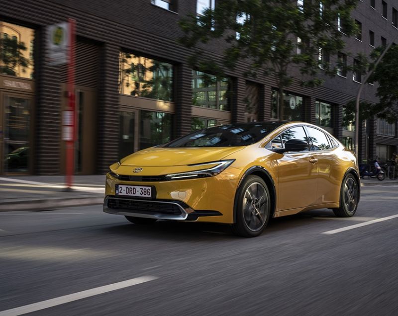 Toyota Prius 2.0 phev dynamic 164kW aut