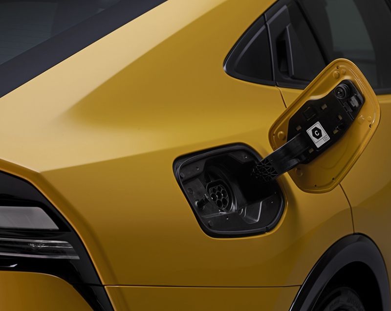 Toyota Prius 2.0 Plug-in Hybrid Executive