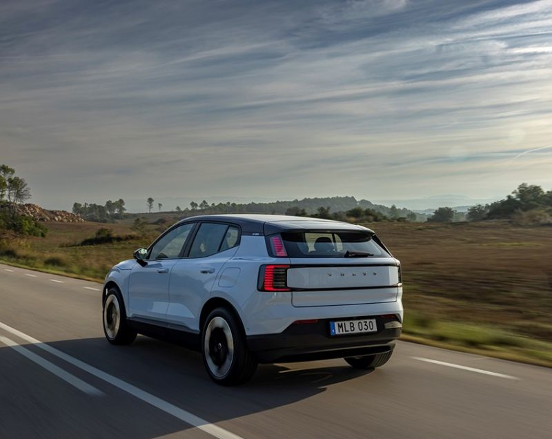 Volvo EX30 51kWh Plus Europa Black Edition Volvo EX30 51kWh Plus Europa Black Edition