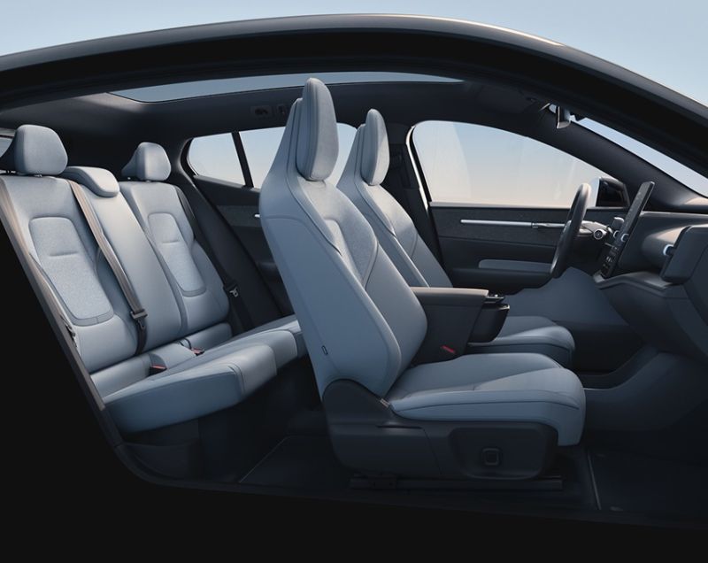 Volvo EX30 51kWh Plus Europa Black Edition Volvo EX30 51kWh Plus Europa Black Edition