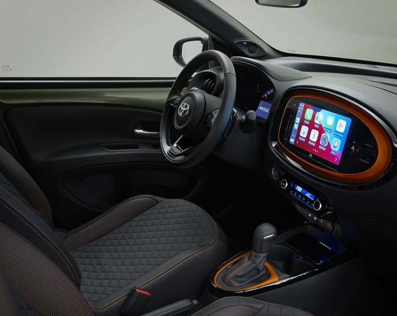Toyota Aygo X 1.0vvt play 53kW cvt aut