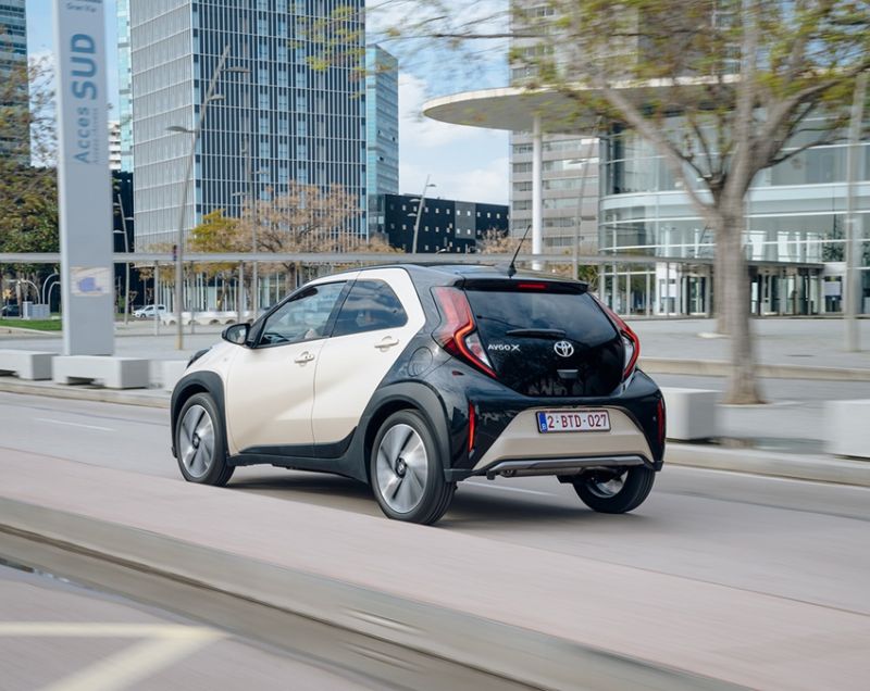 Toyota Aygo X* 1.0vvt pulse 53kW