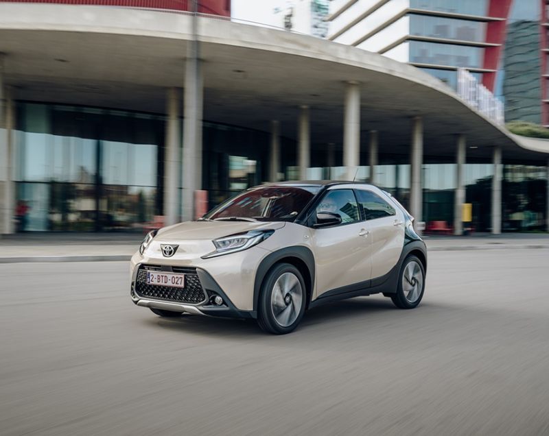 Toyota Aygo X* 1.0vvt play 53kW Toyota Aygo X* 1.0vvt play 53kW