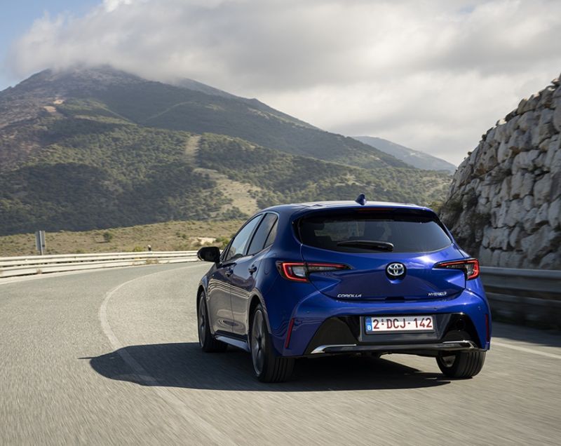 Toyota Corolla 1.8 hev dynamic 103kW aut