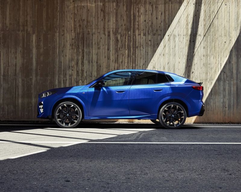 BMW X2 20i mhev sdrive launch edition 125kW steptronic aut