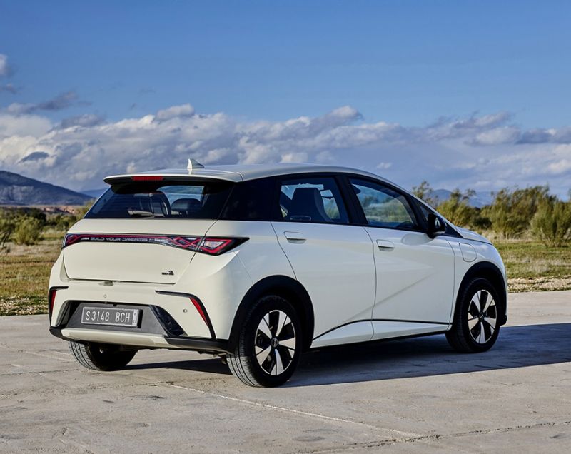 Byd Dolphin 60.4kWh Comfort 3-Fase lader