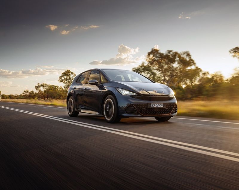 Cupra Born 59kWh ev essential limited 170kW aut