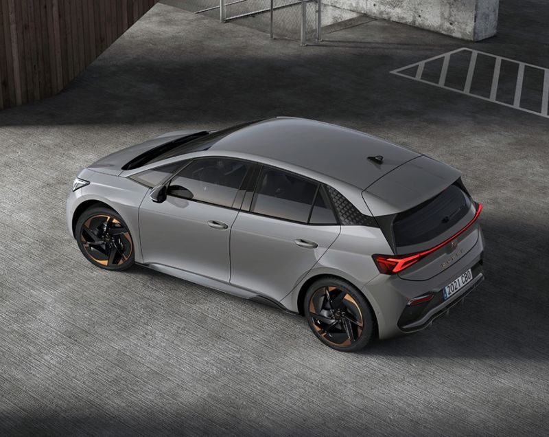 Cupra Born 59kWh ev essential limited 150kW aut Cupra Born 59kWh ev essential limited 150kW aut