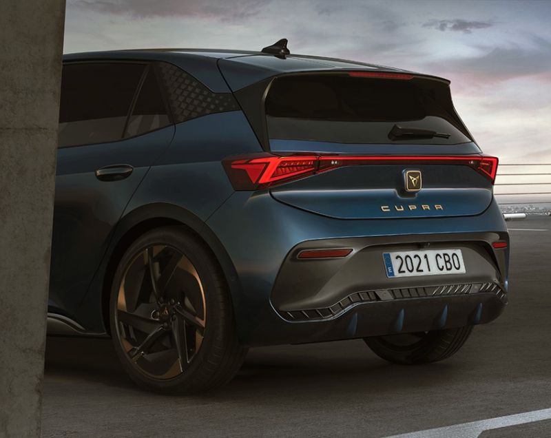 Cupra Born 59kWh ev essential limited 150kW aut Cupra Born 59kWh ev essential limited 150kW aut