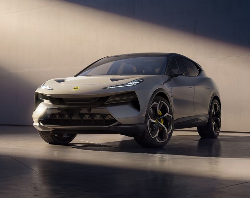 Lotus Eletre 112kWh 4WD, Stellar Zwart + PARKEERPAKKET/INTELLIGENT GLAZEN DAK