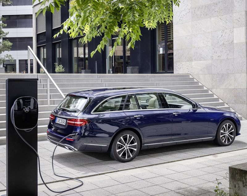 Mercedes-Benz E-estate 300de phev amg line 230kW 9g-tronic aut