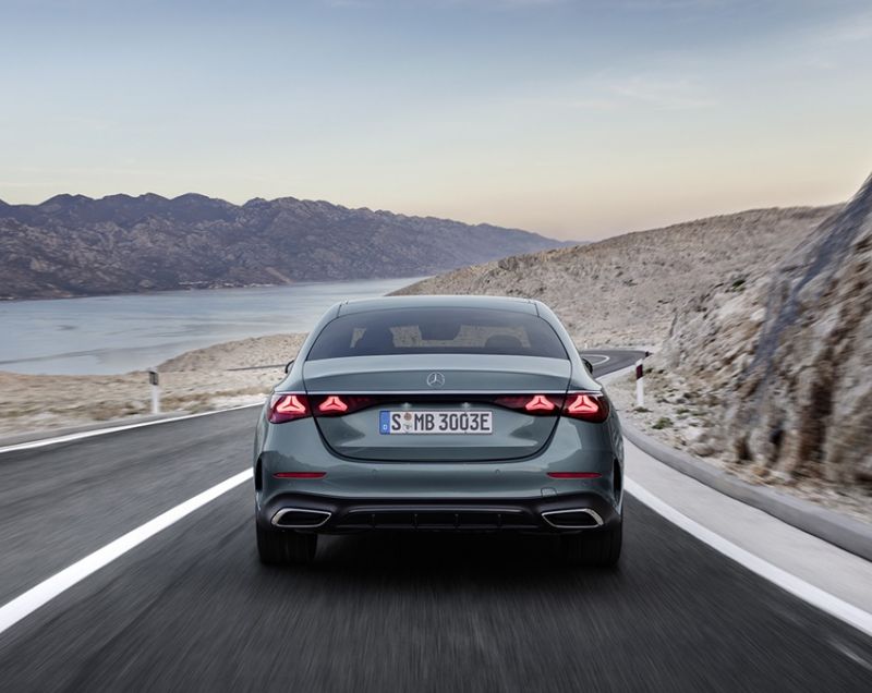 Mercedes-Benz E-klasse 300e phev sport edition 230kW 9g-tronic aut