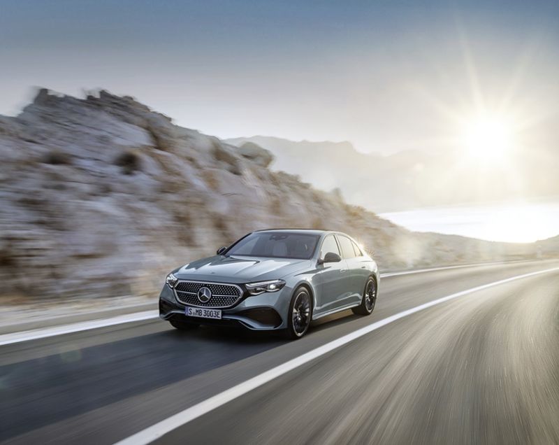 Mercedes-Benz E-klasse 450d mhev amg line 4matic 270kW 9g-tronic aut Mercedes-Benz E-klasse 450d mhev amg line 4matic 270kW 9g-tronic aut