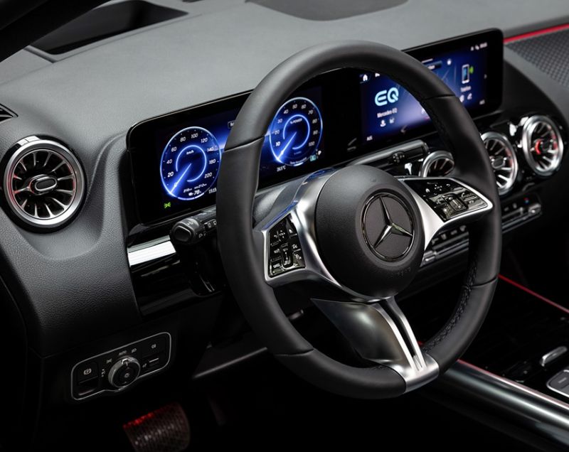 Mercedes-Benz EQA 70.5kWh 250+ Business Solution AMG, Kosmoszwart