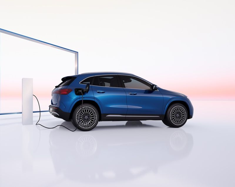 Mercedes-Benz EQA 70.5kWh ev 250+ business solution luxury 140kW aut