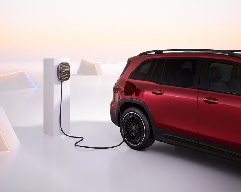 Mercedes-Benz EQB 70.5kWh 250+ Business Solution AMG, Berggrijs + DERDE ZITRIJ