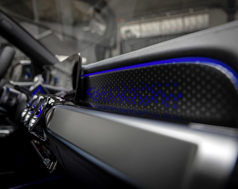Mercedes-Benz EQB 70.5kWh 250+ Business Solution AMG, Berggrijs + DERDE ZITRIJ
