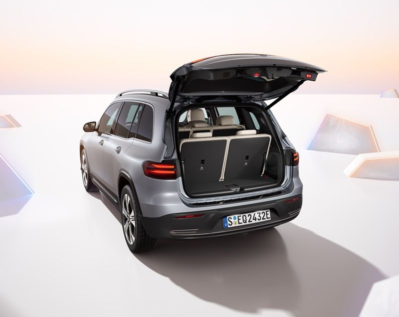 Mercedes-Benz EQB 70.5kWh 250+ Business Solution AMG, Berggrijs + DERDE ZITRIJ