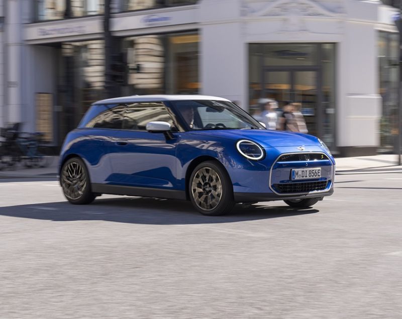 Mini Cooper Electric 53.5kWh Cooper SE John Cooper Works - LONG RANGE VERSIE