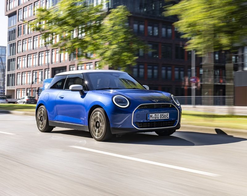 Mini Cooper Electric 53.5kWh Cooper SE John Cooper Works - LONG RANGE VERSIE