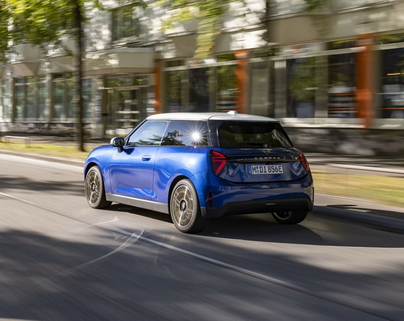 Mini Cooper Electric 40.7kWh ev cooper e blackyard 135kW aut Mini Cooper Electric 40.7kWh ev cooper e blackyard 135kW aut