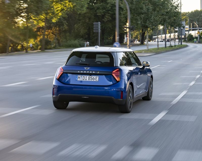 Mini Cooper Electric 54.2kWh ev cooper john cooper works 190kW aut Mini Cooper Electric 54.2kWh ev cooper john cooper works 190kW aut