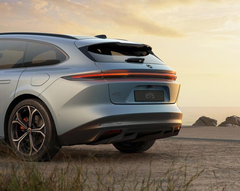 NIO ET5 Touring 75kWh AWD Standard Range