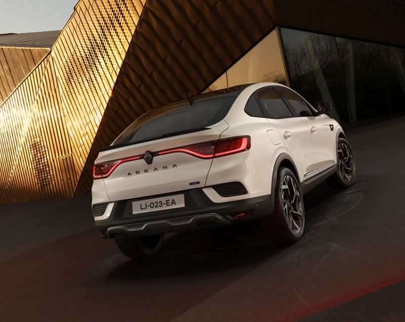 Renault Arkana 1.6 Hybrid 145 E-Tech esprit Alpine, Noir Metal + PACK CITY PREMIUM