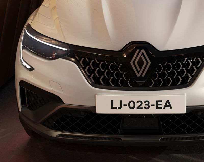 Renault Arkana 1.6 Hybrid 145 E-Tech esprit Alpine, Noir Metal + PACK CITY PREMIUM