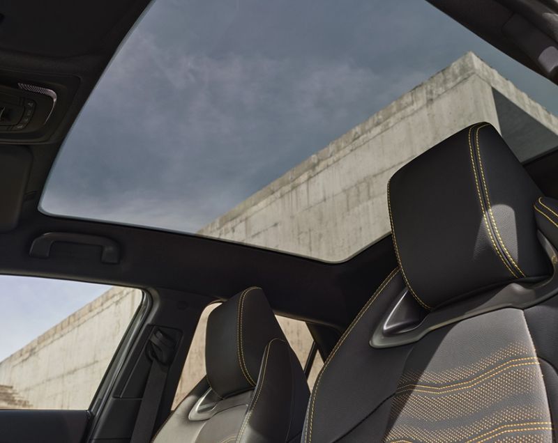 Toyota C-HR 2.0 phev black edition 164kW cvt aut