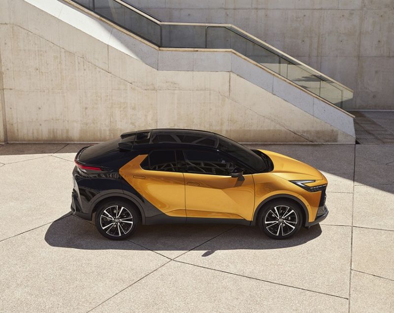 Toyota C-HR 2.0 phev black edition 164kW cvt aut