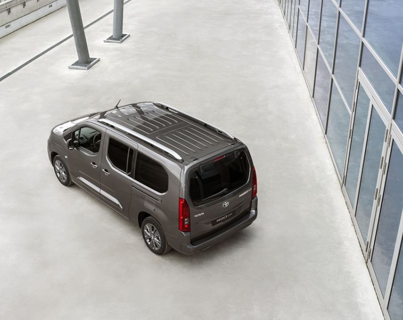 Toyota ProAce City Verso 1.2t long navigator 7p 81kW