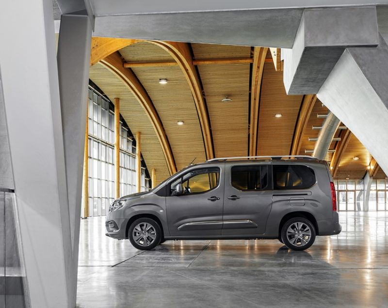 Toyota ProAce City Verso 1.2t long dynamic 5p 81kW