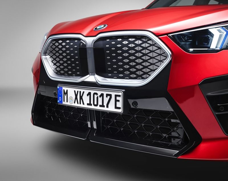 BMW iX2 64.8kWh eDrive20