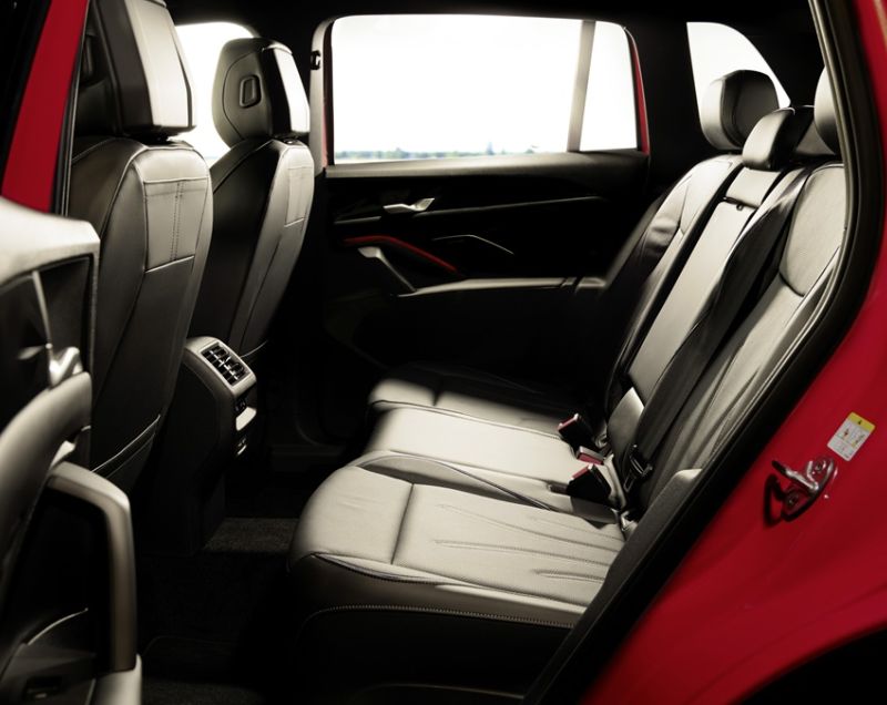 Volkswagen Tiguan 1.5etsi MHEV 130 PK automaat Volkswagen Tiguan 1.5etsi MHEV 130 PK automaat