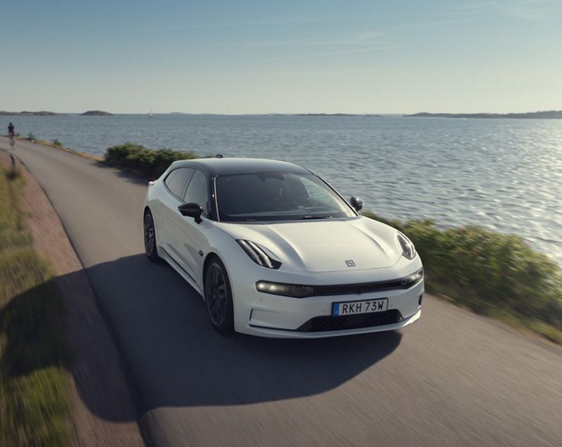 Zeekr 001 100kWh ev dual motor performance awd 400kW aut