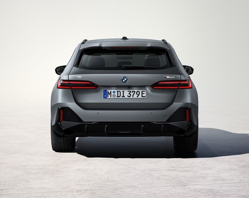 BMW i5 Touring 81.2kWh M60 xDrive