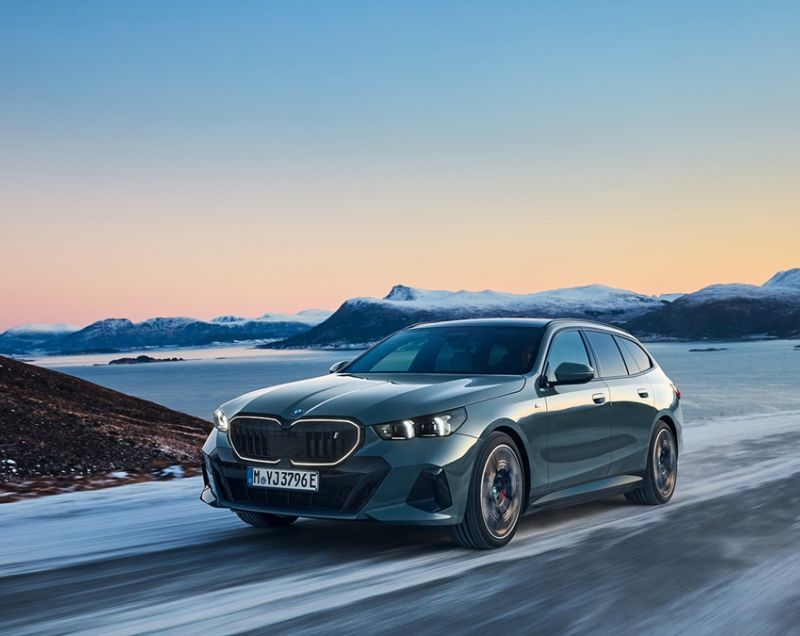 BMW i5 Touring 81.2kWh M60 xDrive