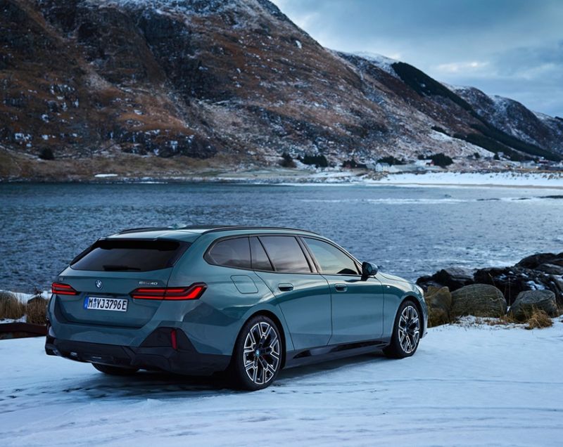 BMW i5 Touring 81.2kWh M60 xDrive